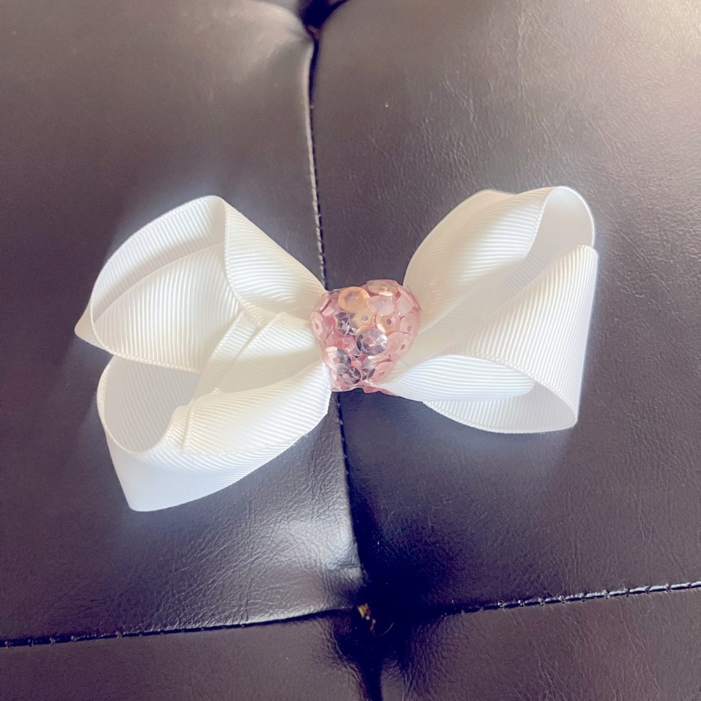 White hair clip with sequin bling